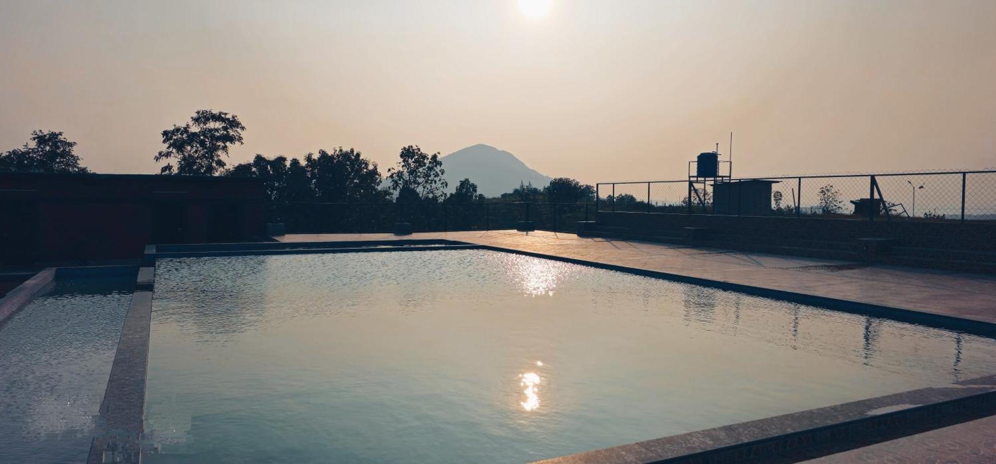 Misty Valley Resort Varagampadi 외부 사진