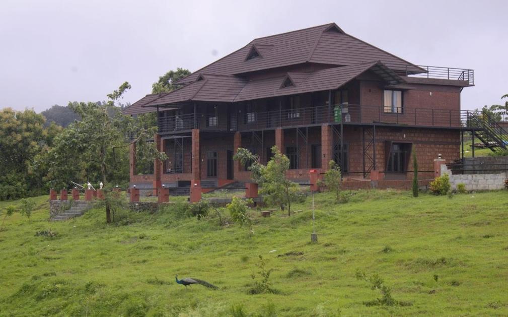 Misty Valley Resort Varagampadi 외부 사진