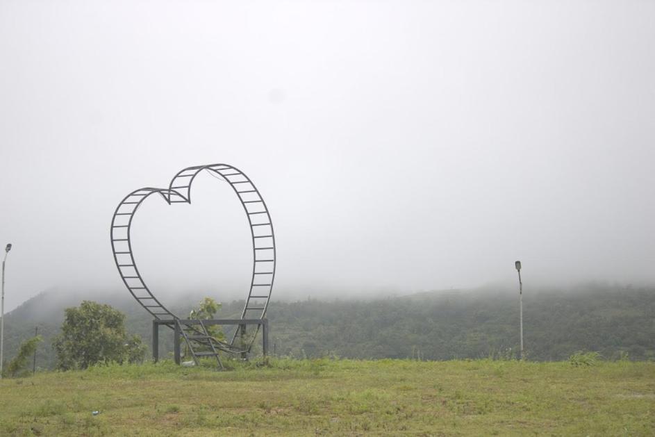 Misty Valley Resort Varagampadi 외부 사진